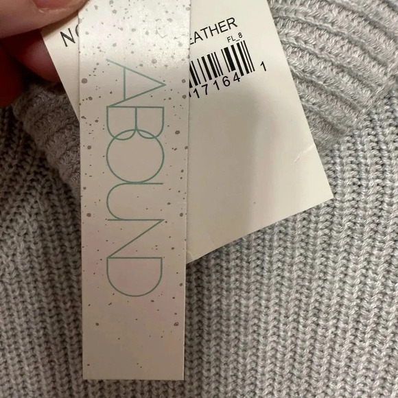 Abound NWT’s Mock Neck Ribbed Midi sweater dress. Slit thigh. Size medium - Picture 7 of 9